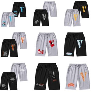 Moda Tasarımı Vlone Şortları Mektup Baskı Büyük V Şortlar İlkbahar ve Sonbahar Sporları Gevşek Plaj Spor Pantolonları