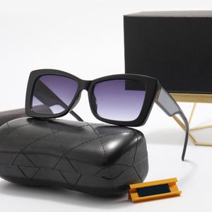 Yay Güneş Gözlüğü Bayanlar Güneş Gözlüğü Erkek Güneş Gözlükleri Geniş Bacak Metal Mektup Logo Tasarım Plaj UV400 Güneş Gözlüğü Fabrika Doğrudan Satış Uygun Fiyatlı Güneş Gözlüğü