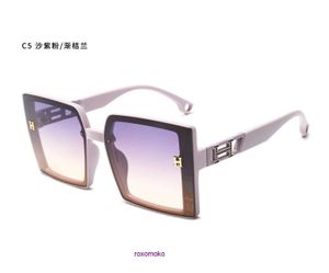 En İyi Orijinal Kalite H Ev Güneş Gözlüğü Satış 2023 Yeni Aile Bayan Moda Trendi Gözlükleri Kare Büyük Çerçeve İnce Güneş Gözlüğü Anti UV ile GIF ile Hediye Kutusu