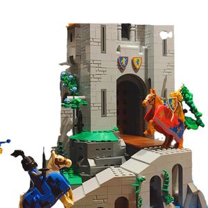 EM ESTOQUE 10305 Lion King Knights Medieval Castle Model Building Blocks Assembly Tijolos Set Toys for Children Toy Gifts Christmas