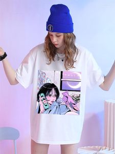 Kadın Tişörtleri Sevimli Kız Telefon Sanatı İllüstrasyon Kadın Tshirt Yüksek Kaliteli Tee Giysileri Nefes Alabilir Yaz Gevşek Yumuşak Pamuk Üstleri