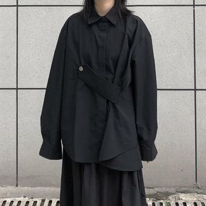 Kadınlar bluzlar mexzt düzensiz kadınlar karanlık akademik asimetrik kemer gömlekleri sokak kıyafetleri gotik punk siyah büyük boy uzun kollu şık tepeler