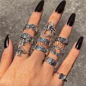 Полосы колец панк -готический сердечный кольцо для женщин черные кости винтажные пады Ace Серебряный серебряный ретро -ретро -блюд