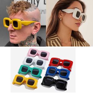 Yeni Şişirilmiş Güneş Gözlüğü Kadın Erkek Sevimli Kare Şeker Renk Gözlük Trendy Kalın Çerçeve Punk Shades