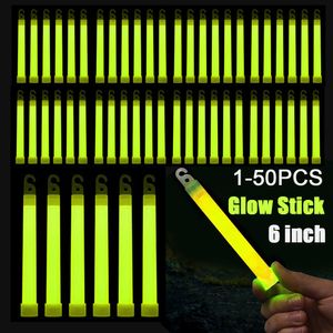 LED Light Sticks 1-50pcs Glow Sticks with Hook 6 inch Fluorescence Light for Hiking Camping Outdoor Emergency Concert Party Light Sticks 230625