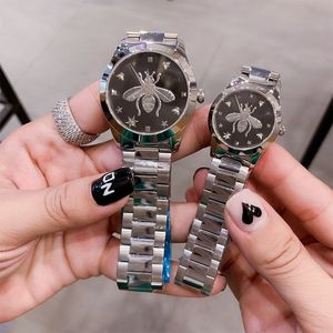 Erkek Kadın Moda Lüks Saatı Aşıklar Çiftler Stil Klasik Arı Desenleri Saatler 38mm 28mm Gümüş Kasa Tasarımcı Saatler