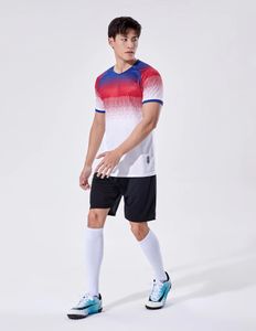Nefes Çabuk Kuruyan Yeni Ürünler Stokta Unisex Futbol Takım Elbise Seti Yetişkin ve Çocuk Kısa Kollu Rekabet Eğitim Kıyafetleri Jersey Diy