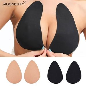 Breast Pad 1 Pair Women Large Size Adhesive Bra Water Drop Shaped Invisible Pads Silicone Lifting Nipple Cover Push Up Chest Sticker 230628