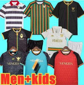 23/24 Venezia FC Futbol Formaları Ana Sayfa Beyaz Beyaz Üçüncü Mavi 4. Kırmızı Aramu Forte Venedik 2023 2024 Busio Futbol Gömlekleri 3rd Adukt Kids Kit Üniformaları