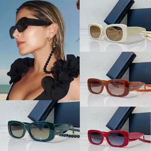 2023 Yeni Tasarımcı Güneş Gözlükleri Goggle Beach Güneş Gözlükleri Kadın Moda Square Frame Street Fotoğraf Güneş Gözlüğü Yüksek Kaliteli Küçük Çerçeve Gözlükleri Ch5488
