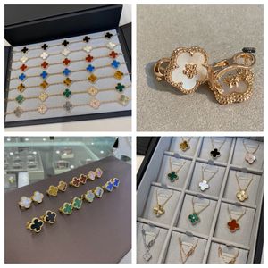 2024 Classic Design Designer Costume Accessories Fashion Charm Bracelets 4Four Leaf Clover Designer 18K Gold Necklaces Bangle Chain for women jewelery Gift