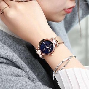 Avanadores de pulso uthai v11watch for women time de luxo vem o céu estrelado brilha Milão Magnetic Ferbing Stone Ladies Fashion Quartz Watches