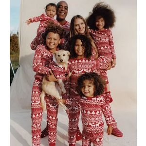 Jackets Clothing Set Mom Men Baby Girl Boy Family Look Winter Year Mother Daughter Cotton Family Matching Xmas Christmas Pajamas 231009