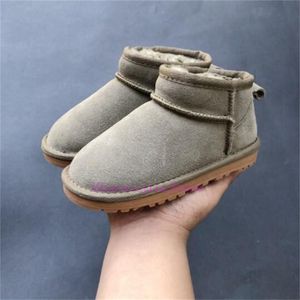 Tasman Terlik Çocuklar Avustralya Yürümeye Başlayan Çocuk Çocukları Kar Botları Klasik Ultra Mini Kış Sıcak Erkek Kızlar Slip-On Bebek Kısa Boot Boyutu EU21-35