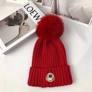 Sokak kış gündelik moda tasarımcısı Beanie Bonnet kamyoncu sıcak rahat örme şapka orijinal tek oyulmuş yumuşak