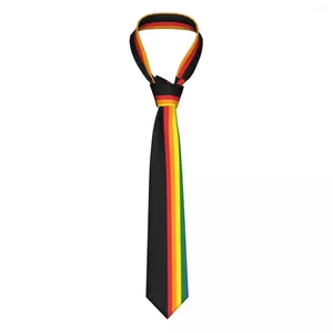 Fliegen Rainbow Pride LGBT Krawatte Männer Frauen Polyester 8 cm Krawatte für lässige schmale Accessoires Gravatas Hochzeit Cosplay Requisiten Höchste Qualität