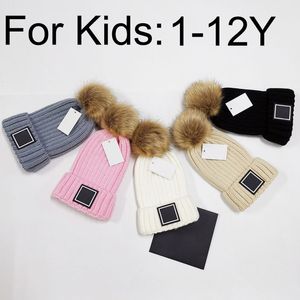 1-12y Kids Kış Şapkaları Tasarımcı Beanie Kova Santa Hat Bobble Örme Şapka Şapkalar Çocuklar İçin Kafatası Kapakları Harfler Fitted Hat 5 Renk