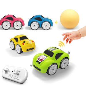 Diecast modelo rc sensor inteligente de controle remoto dos desenhos animados mini carro elétrico inteligente música iluminação crianças brinquedos presente 231017