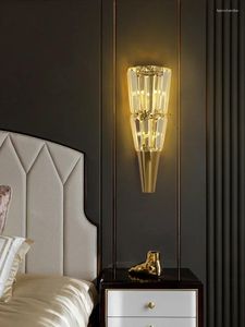 Lampade da parete Lampada a LED in cristallo nordico Montaggio superficiale Luci da bagno per camera da letto per salotto 110-220 V G 4 Decorazione per la casa Loft Sconce