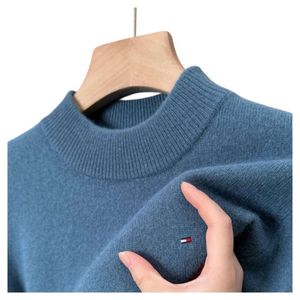Sweaters Tommyhilfigers Sweater Designer Men's Luxury Fashion Man American Sweater Half High Collar Middle Aged Winter Thickened Knitted Underlay 7e7q