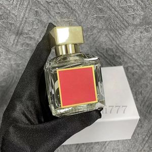En iyi satıcılar kadın parfüm kokusu 70ml set 30mlx4 75ml 90ml 100ml kadınlar veya erkekler için