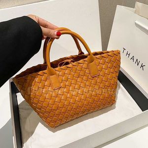 One 2023 wallte Style Versatile Woven Vegetable Basket Handheld Beibei Shoulder Oblique Span Large Shangpin Capacity Women's Bag