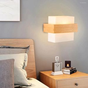 Люстры Стильный и универсальный настенный светильник для различного применения Удобный практичный светильник из дерева