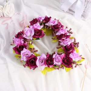 Dekoratif çiçekler asılı çelenk plastik kat askıları vintage yapay düğün çiçek kalp dekor