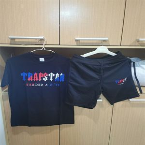 Summer Limited Erkekler Trapstar T Shirt Kısa Kol Kıyafet Şönil Keşif Takibi Black Pamuk Baskı Londra Sokak Giyim X254o