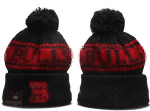 Bulls Beanie Chicago Beanies 32 takımın tümü örülmüş pom erkek kapaklar beyzbol şapkaları çizgili yan çizgili yün sıcak ABD kolej spor şapka şapkası kadınlar için kapak