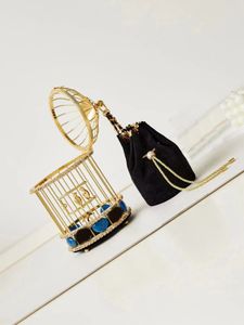 Tasarımcı Altın Kuş Kafesi Akşam Yemeği Debriyaj Çantaları Altın Çerçeve Kuş Kafesi Şekilli Kapak Çantaları İç Siyah Velvet Drawstring Buck Bag Kadın Moda Akşam Çantası