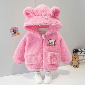 Coat 2023 Kuzu Polar Bebek Ceket Karikatür Bear Girl için Kapüşonlu Ceketler Kalın Toddler Üstler Bebek Kış Paltoları Koreli Çocuk Giysileri 231020