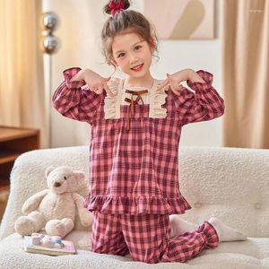 Giyim setleri kızların ekose dantel pijama seti 2023 Sonbahar Çocuk Üst ve Pantolon İki Parçalı Ebeveyn-Çocuk Moda Kızlar