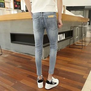 Мужские брюки, мужские джинсы скинни, весна 2023, мужские эластичные обтягивающие джинсы в Корейском стиле, модные повседневные мужские карандаши