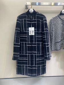 Womens Trench Coats European designer jacket 2023 new classic black and white plaid soft woolen round neck design mid length jacket