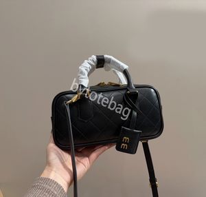 Tasarımcı mm çanta omuz çantası mu matelasse bowling el çantaları çantalar bayan erkek tasarımcı cüzdanlar crossbody kare gerçek deri kadın kişiselleştirilmiş çanta 22*11cm