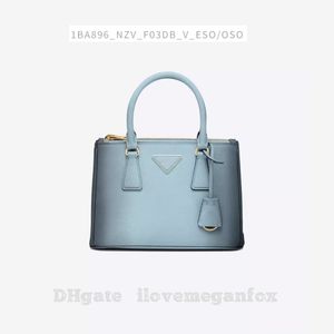 Kadın Moda Çantaları Omuz Çantaları Galleria Saffiano Deri Crossbody Çanta Gradyan Açık Mavi Ürün No.: 1BA896_NZV