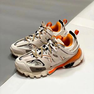 Kadın Adam Terozlu Üçlü S Track 3.0 Spor Sneaker Tasarımcı Örgü Naylon Slayt Deri BB Lüks Kabartmalı Moda Track ve Field Sandal Dantel Yukarı Ayakkabı Boyutu 35-44