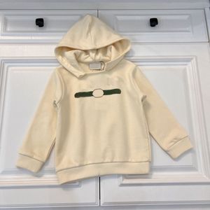 Çocuk Sweatshirts Kızlar Erkek Tasarımcı Külot Hoodies Gençlik Lüks Yeni yürümeye başlayan çocuk kıyafetleri çocuklar sokak kıyafetleri gevşek kapüşonlu üstler kış sıcak paltolar pri g3bb#