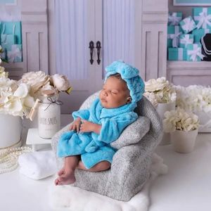 Keepsakes born Pography Props Baby Hooded Robe With Belt Bathrobe Bath Towel Cucumber Set Outfit Baby Costume Po Accessories 231024