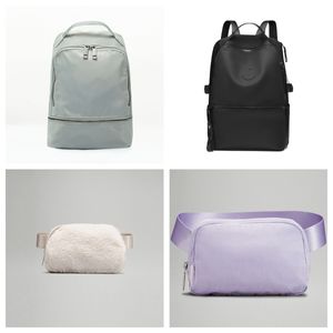 Sıcak satan kemer çantası kolej sırt çantası hafif küçük sırt çantası seyahat antrenmanı gündelik gün çantası yürüyüş sırt çantaları kadın erkekler için hafif moda aksesuarları