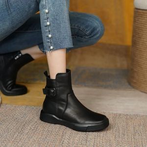 Boots 2024 Retro for Women Autumn Winter Womens Shoes Leather Casual Flat Ankle Female Platform Short 231026