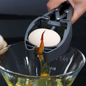 Egg Tools Kitchen Quick OneHanded Whisk Baking Peeling And Shelling Opener Tool Manual Bake Gadget Accessories 231026