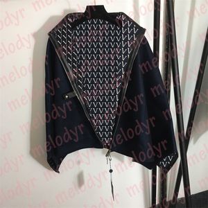 Luxury Women Wool Cloak Letter Print Hooded Cape Fashion Designer Reversible Wool Blend Windbreaker Windproof Trench Coat