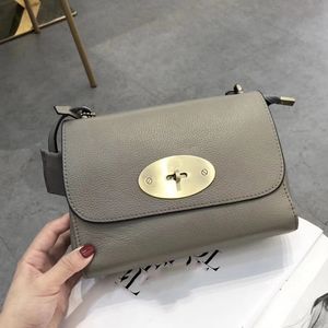 Lily Сумки на плечо Дизайнерская женская сумка на цепочке модная сумка через плечо Британский бренд Сумки через плечо Tote Messenger