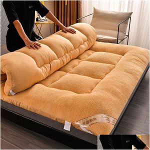 Mattress Pad Foldable Plush Tatami Floor Mat Fashion Comfy Futon For Dorm Home Nap Thickened Single Double Use Slee Bed Drop Deliver Dhxrn