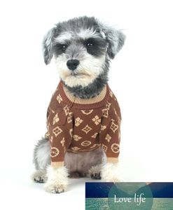 Moda lüks köpek giyim kıyafetleri dachshund köpek kazakları küçük köpekler için yüksek esneklik yumuşak ve rahat tasarımcı evcil sweater evcil hayvan malzemeleri