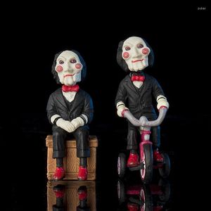 Decorações de interiores Serra Estatueta de Horror Carro Boneca Billy Mini Figuras de Ação PVC Figura Brinquedo Colecionável Decoração Acessórios