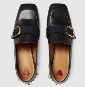 Tasarımcı Kadın gündelik Ayakkabılar Marmont Pompalar İşlemeli Deri Siyah Beyaz Süslenmiş Topuk Loafer'lar 5CM Yüksek Topuklar Saçak Detay ayakkabı Üzerinde Katlayın