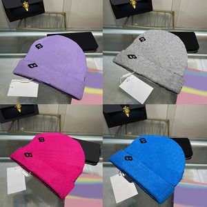 Hassas harfler tasarımcı kafatası kapakları unisex spor örme şapkalar erkek kadınlar sonbahar kış bere etiket
